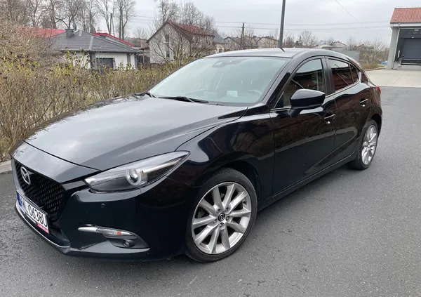 mazowieckie Mazda 3 cena 57500 przebieg: 155000, rok produkcji 2017 z Nowe Brzesko